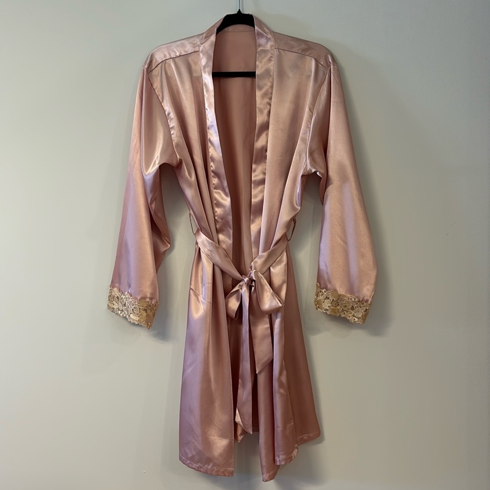 Beautiful pink satin lace sleeve robe